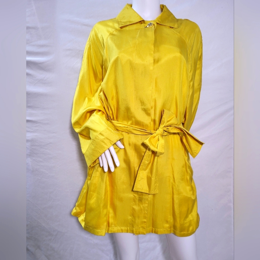 Gianni Versace 80s Elegant Yellow Button Up Blouse